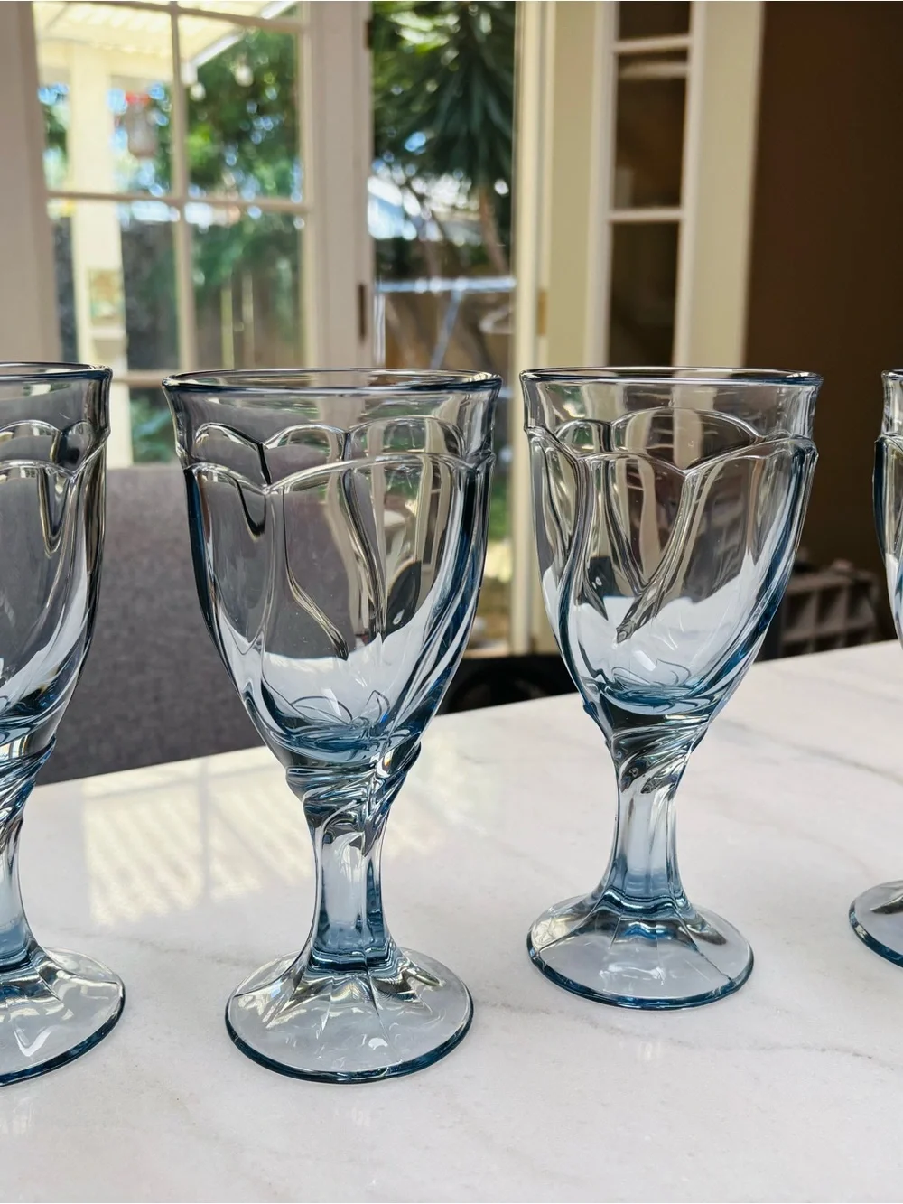 Noritake Blue Glass Goblet Set – Elegant Dining Wine Glasses